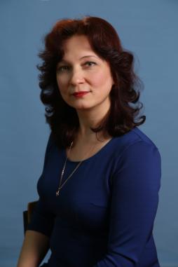 Протасова Оксана Васильевна, присвоено почетное звание "Почетный работник общего образования РФ" (2013г.)
